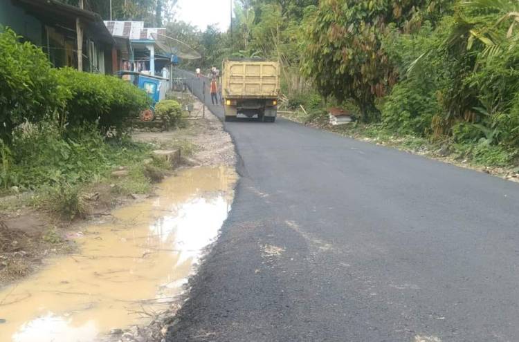 Sejumlah Kontraktor PUPR Humbahas Dikenakkan Sanksi Denda Karena Molor