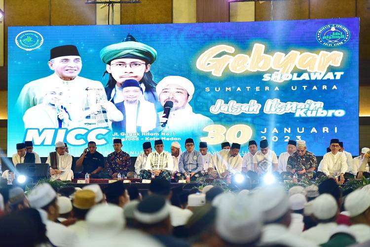 Edy Rahmayadi Berharap Alumni Santri  Memiliki Mental Entrepreneur