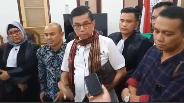 Mbah Min Dibebaskan, Hakim Teteskan Air Mata