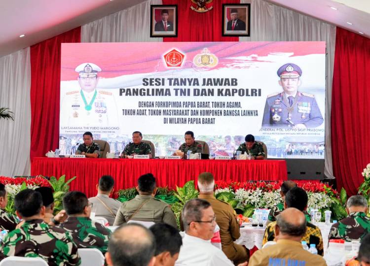 Silaturahmi Bareng Masyarakat di Papua Barat, Kapolri: TNI-Polri Solid  Kawal Program Pemerintah