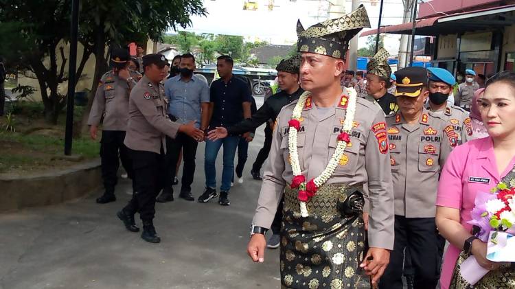 AKBP Josua Tampubolon Jabat Kapolres Belawan