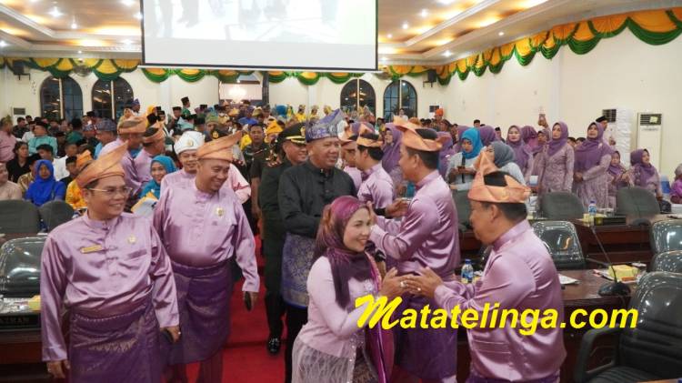 H.Syah Afandin Hadiri Rapat Paripurna DPRD Langkat