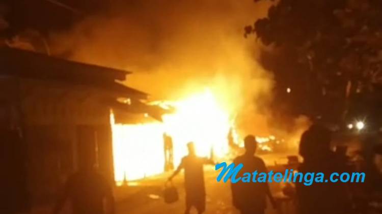 Sebanyak 9 Kios dan 1 Motor Musnah  Terbakar di Simpang Bandi Batang Serangan Langkat