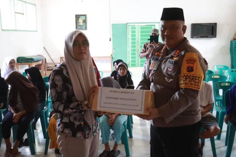 Kapolres Simalungun Tunjukkan Kepedulian lewat Bakti Sosial di Panti Asuhan Yayasan Islamic Center
