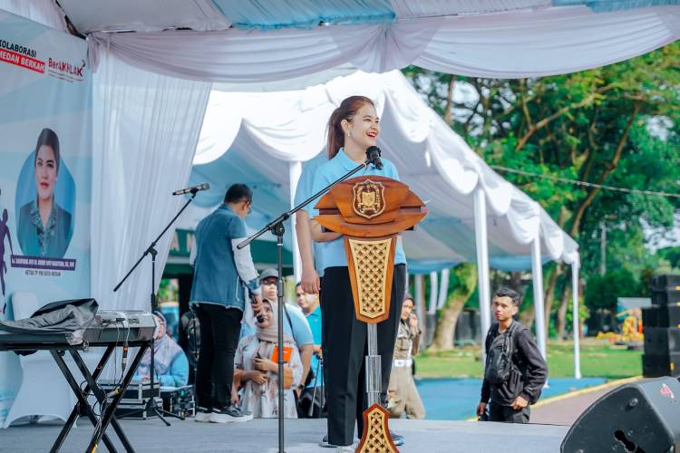 Ny Kahiyang Apresiasi Semangat Luar Biasa Kader di Gebyar Kader Sehat 2024