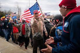 Pendiri Oath Keepers Stewart Rhodes dan anggota lainnya dihukum Karena Konspirasi Hasutan
