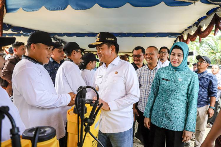 Pj Gubernur Sumut Ajak Masyarakat Kepulauan Nias Terus Perkuat Ketahanan Pangan