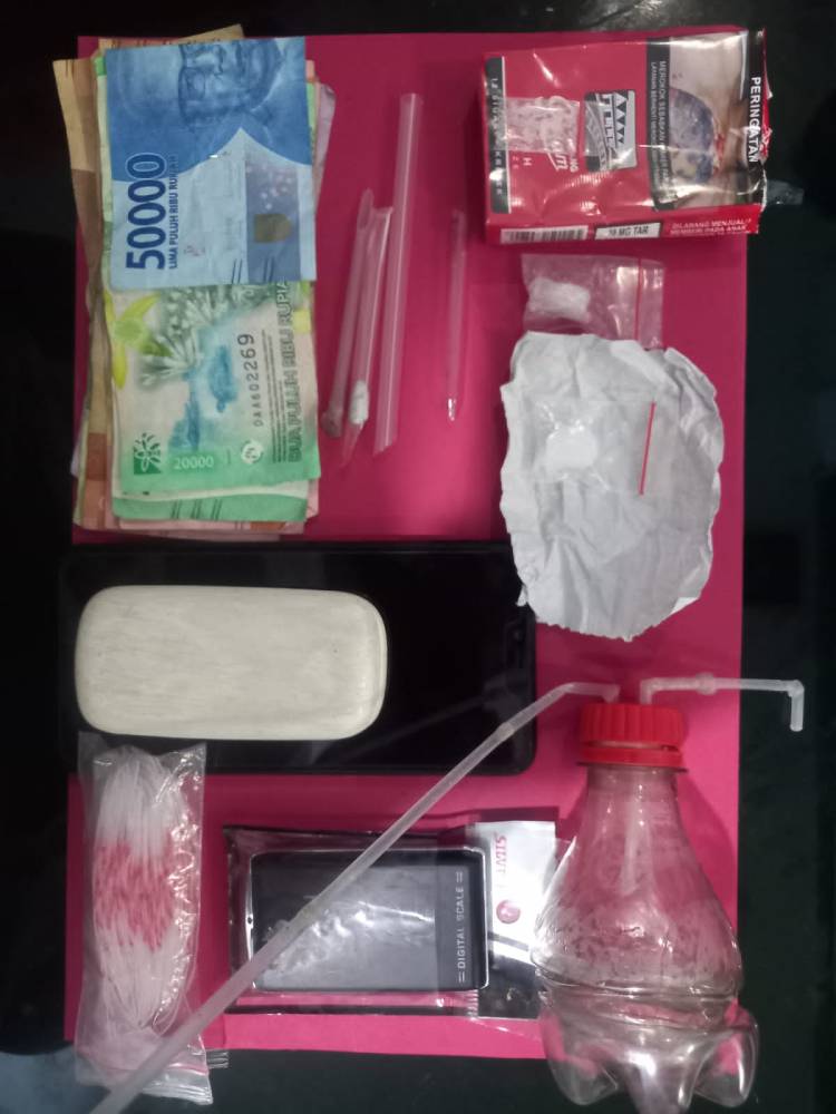 Dua Pria Pengedar Sabu di Ringkus Polsek Dolok Masihul