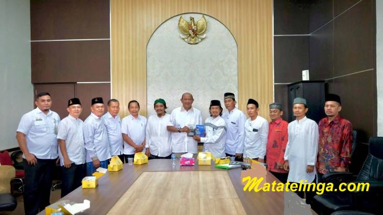 Alumni Tebu Ireng Audiensi ke Plt Bupati Langkat, Minta Bimbingan