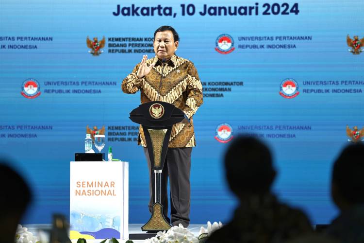 Menhan Prabowo Tegaskan Pentingnya &ldquo;Giant Sea Wall&rdquo;