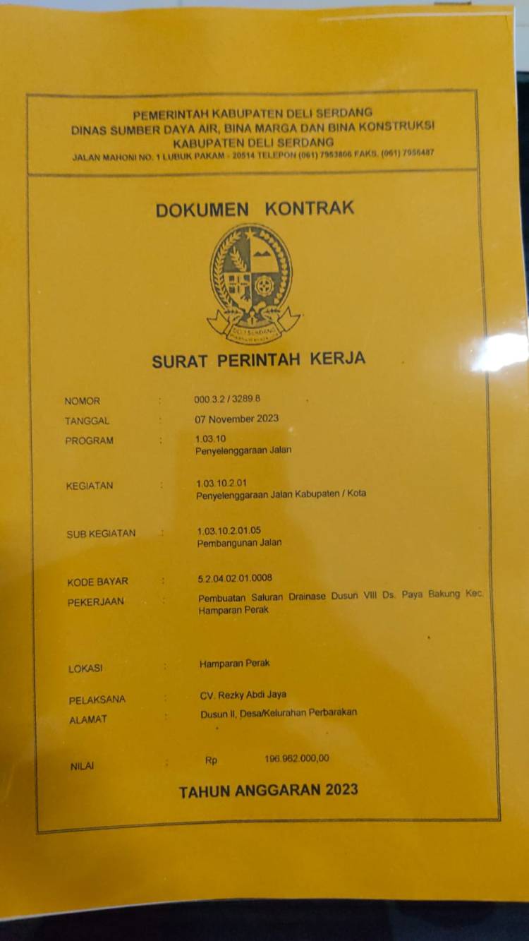 Diduga Ada Pembahasan, SPK Proyek Drainase Dusun VIII, Ds Paya Bakung Terkirim Kades Bulucina