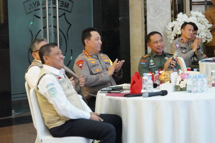 Panglima TNI dan Kapolri Laksanakan Pemantauan Keamanan Malam Tahun Baru 2024