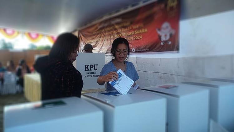 Jelang Pemilu 2024,  KPU Humbahas Sosialisasi dan Simulasi Rekap Suara, Sirekap
