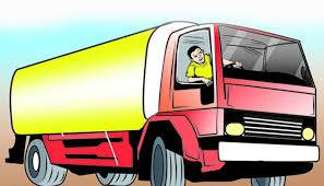 Truk Dibelawan Dirampok Kawanan Bersajam
