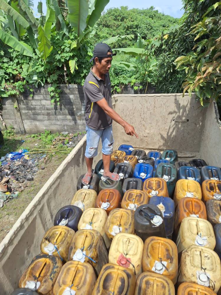 Polda Sumut Amankan Truk Bawa 3 Ton BBM Bersubsidi