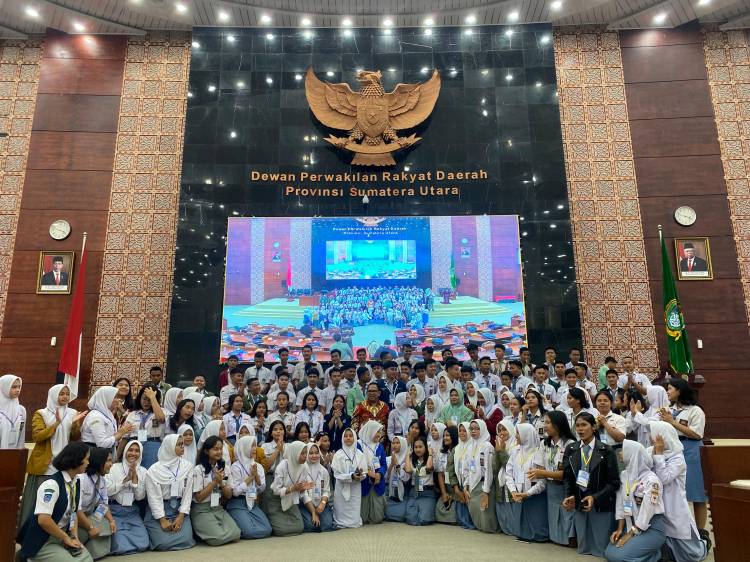 Parlemen Pelajar Batch 3, Baskami Sosialisasikan Pemilu 2024 Kepada Pemilih Pemula