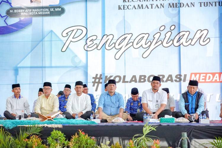Jaga Persaudaraan dan Tidak Saling Memfitnah Akibat Pilihan Berbeda