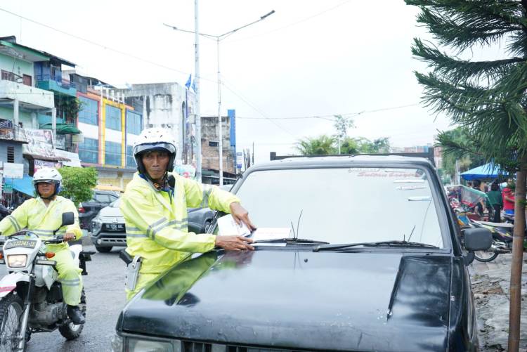 Warga Apresiasi Polda Sumut Tindak Angkutan Umum Melanggar Lalulintas Bikin Macet Jalan SM Raja