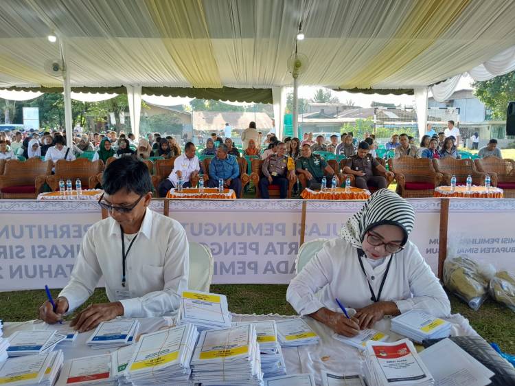 Polres Simalungun Pantau Simulasi Pemungutan Suara dan Pelatihan Aplikasi SiRekap Untuk Pemilu 2024
