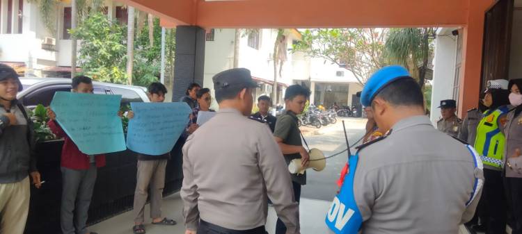 GPII Medan Geruduk Kantor Dinas Perumahan, Kawasan Permukiman Dan Penataan Ruang Kota Medan