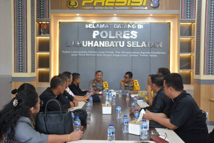 Kapolres Labusel Terima Kunjungan Persatuan Pendeta GMI