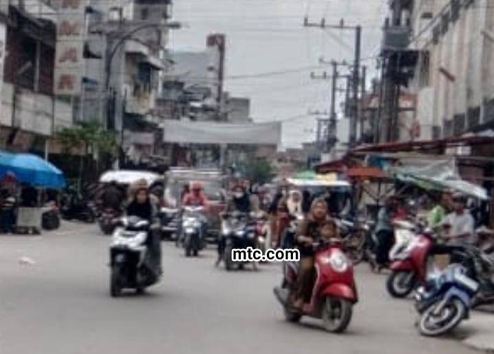 Tidak Tertib Dalam Berlalu Lintas  Sat.Binmas Polres Tanjung Balai Berikan Penyuluhan.
