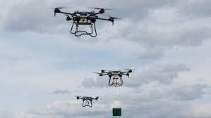 Serangan udara Rusia yang 'besar-besaran' menyusul serangan drone Ukraina