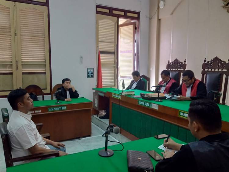 Terbukti Korupsi Rp 4,4 Miliar, Debitur Bank Sumut Syariah 'Cuma' 1 Tahun Penjara
