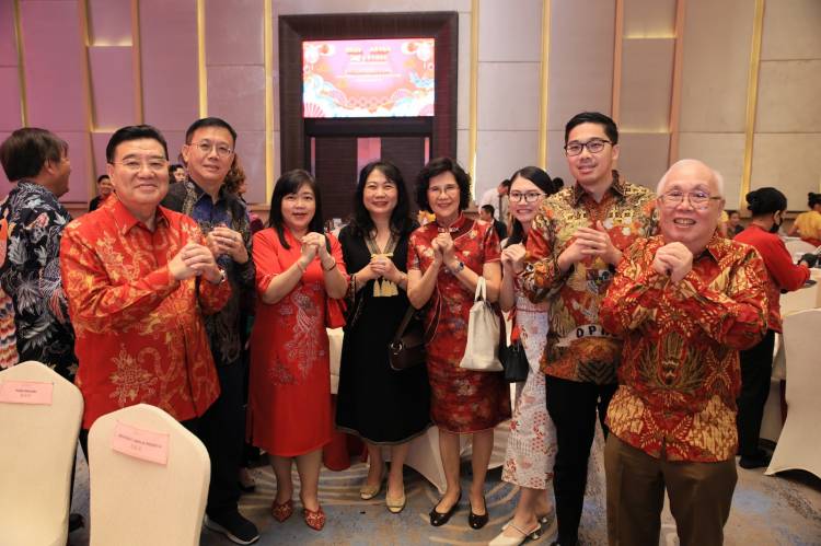 Ketua DPRD Medan Hadiri Resepsi Festival Musim Semi Tahun Baru Imlek
