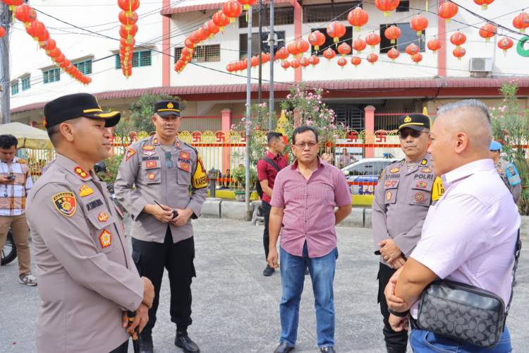 Kapolres Tebingtinggi Pastikan Pengamanan Ibadah Imlek 2576 Kongzili di 21 Vihara dan Klenteng