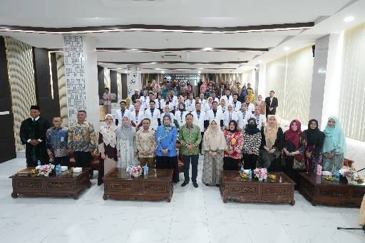 FK UMSU Yudisium dan Mengambil Sumpah 28  Dokter