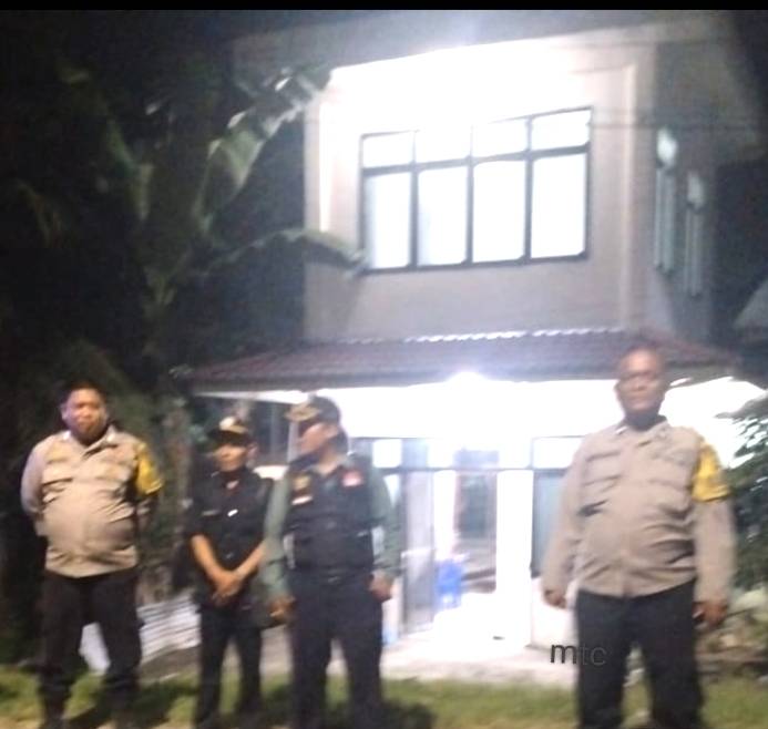 Antisipasi Kejahatan Jalanan, Polsek Air Batu Fungsikan Pos Pantau Di Pasar Miring