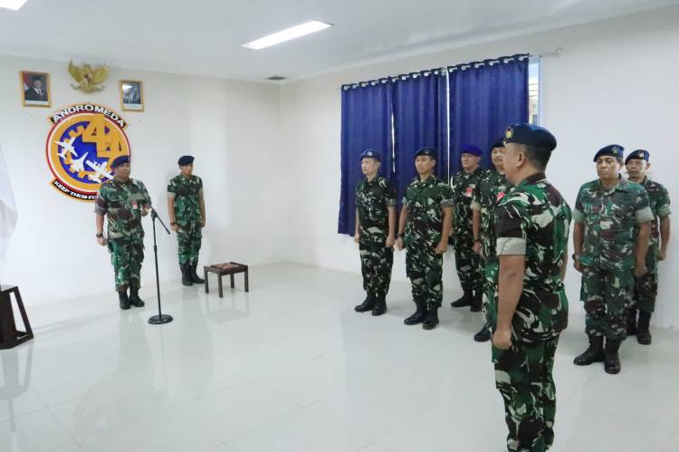 Danlanud Sultan Hasanuddin Tutup Pendidikan Latihan Kerja 1 Teknik Turboprop Engine Maintenance Basic Specialty Course