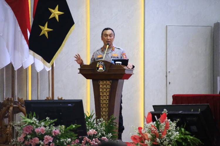 Kadiv Humas Polri Bekali Taruna Akpol 2025 dengan Strategi Kehumasan di Era Digital