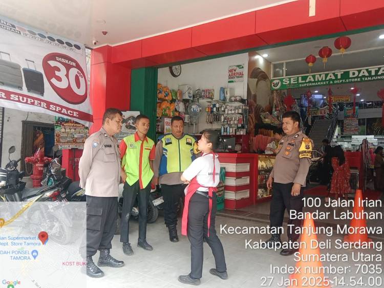 Polsek Tanjung Morawa Polresta Deli Serdang Tingkatkan Patroli di Pusat Perbelanjaan untuk Cegah Kejahatan