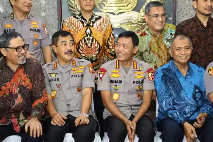 100 Hari Idham Aziz, Dukung Visi Jokowi, Polri Tangkap Teroris Eks-ISIS Bongkar Mafia Minyak