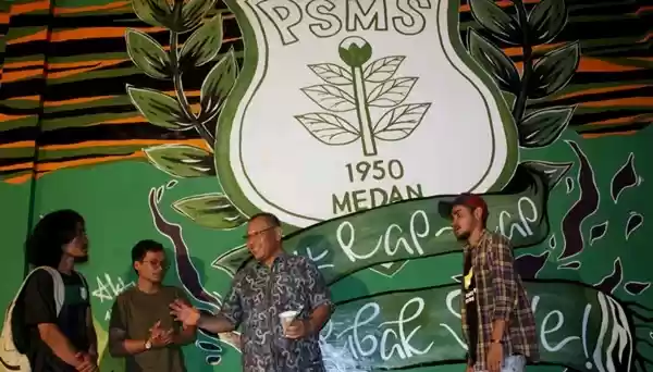 Bikin Cantik Medan, Akhyar Apresiasi Anak Muda Buat Mural di Stadion Teladan