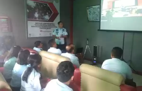 Karutan Balige Ikuti Teleconference Bersama Dirjen Pemasyarakatan