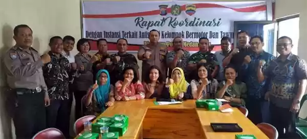 Polsek Medan Baru Rakor Dengan Kepala Sekolah  