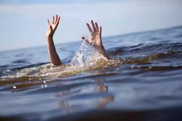 Mandi-mandi di Sungai Silau, Dua Remaja Dilaporkan Hanyut