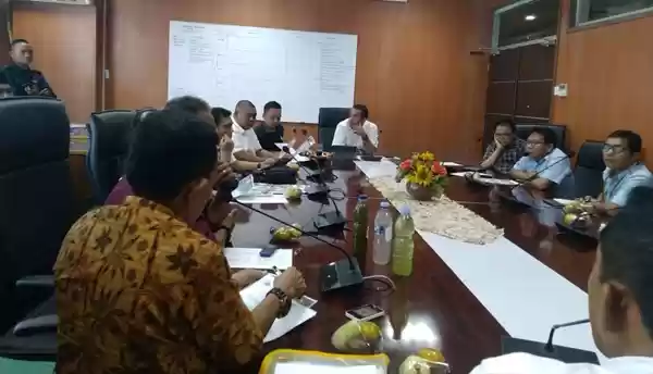 PT KIM Ditenggat Waktu 2 Bulan Untuk Normalisasi Parit 