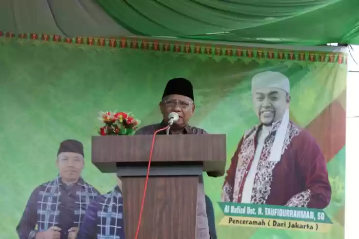 Haul Ponpes Bina Ulama H.Surya Berbaur Bersama Para Santri