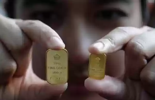 Dampak Wabah Virus Corona, Harga Emas Menurun