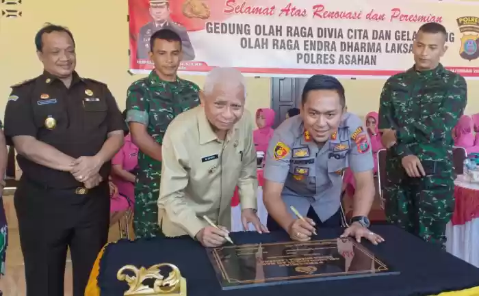 Kapolres Bersama Forkopimda Kabupaten Asahan Resmikan Gedung Olahraga 