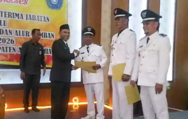 Wakil Bupati Aceh Tamiang  Lantik 3 Datok Penghulu Terpilih Periode 2020-2026