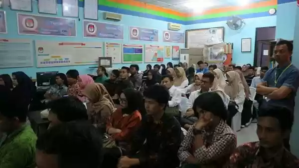 60 Orang Mahasiswa di Medan Dilibatkan KPU Bantu Pemeriksaan Berkas Dukungan Paslon 