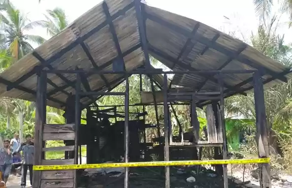 Ditinggal Anak Melaut, Nenek Ini Tewas Terbakar di Rumah