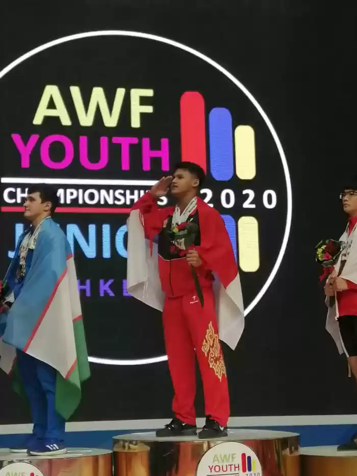 Rizky Pecahkan Rekor Dunia, Rahmat Tumbangkan Rekor Asia 