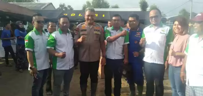 Penanaman Pohon Manggrove Mewujudkan Polri Peduli Penghijauan Pantai