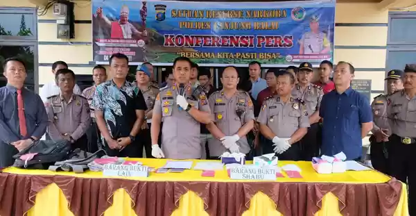 2 Kg Sabu Disita Dari TKI Ilegal 